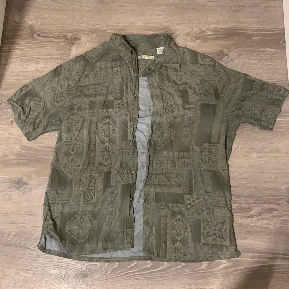 Men’s Batik Bay Button Down Shirt